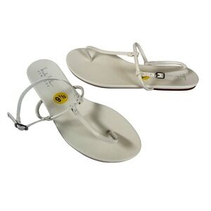 NWOT Nicole Miller Thin Ankle Strap T-Strap White Sandals 9.5 Strappy Thong Flat
